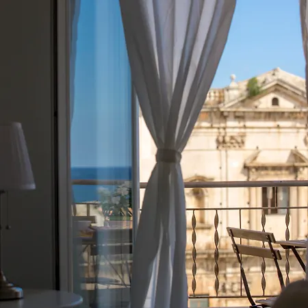 فندق مبيت وإفطار Maison Ortigia 3*
